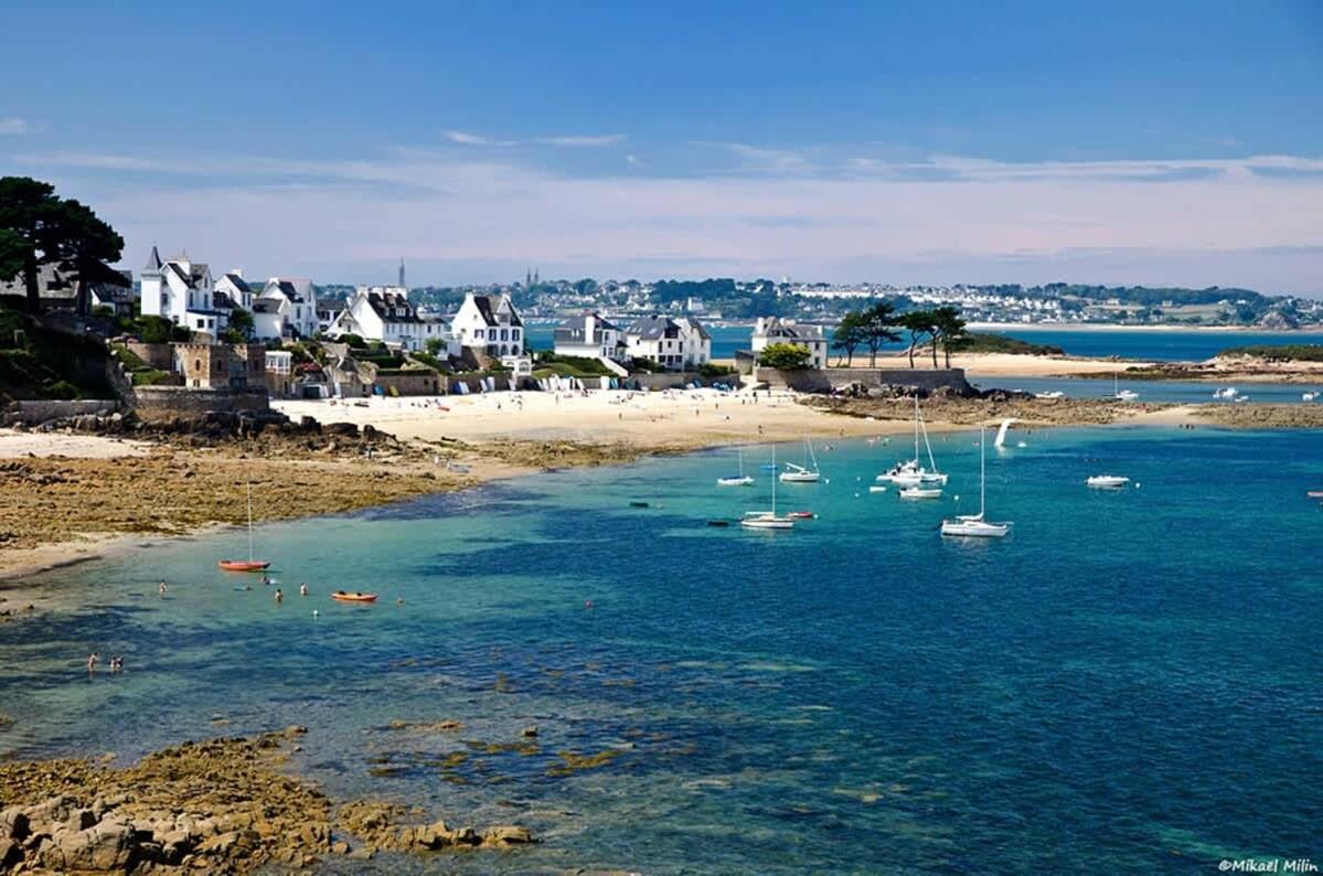 Kermartin - Maison De Famille Avec Vue Sur La Baie De Morlaix Plouézocʼh Exterior foto