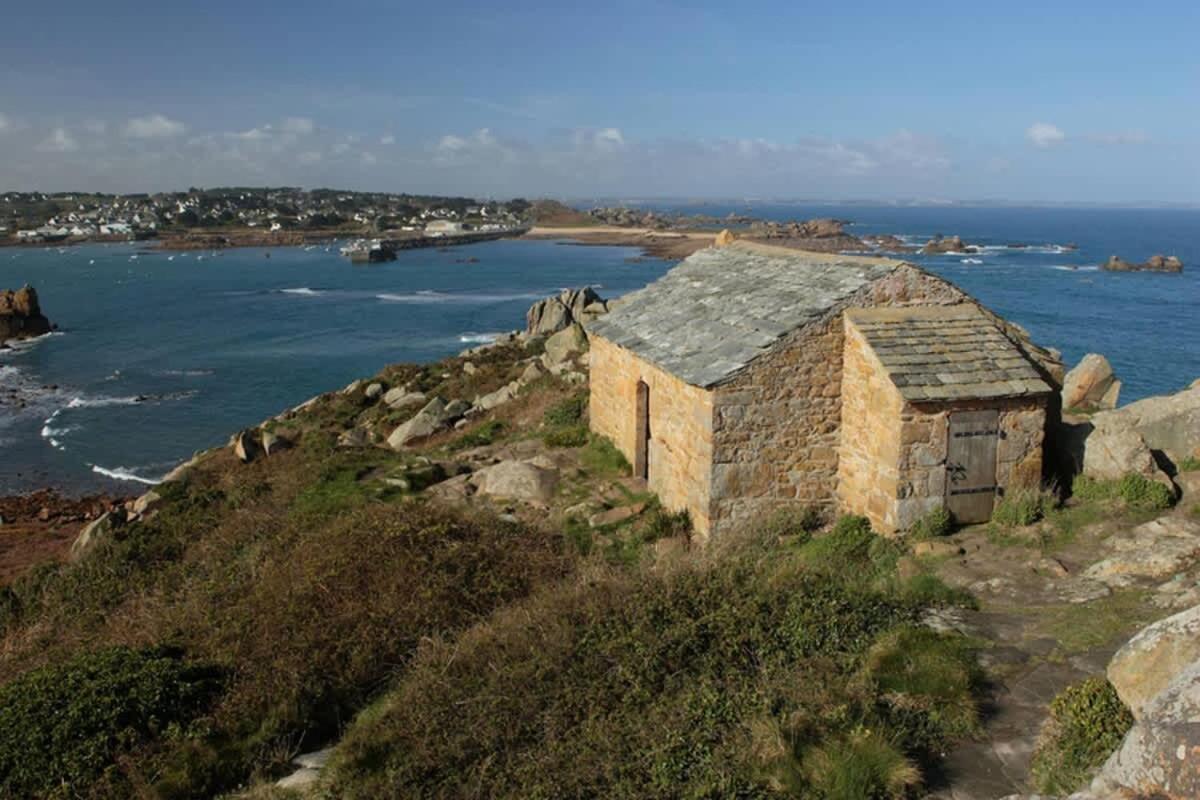 Kermartin - Maison De Famille Avec Vue Sur La Baie De Morlaix Plouézocʼh Exterior foto